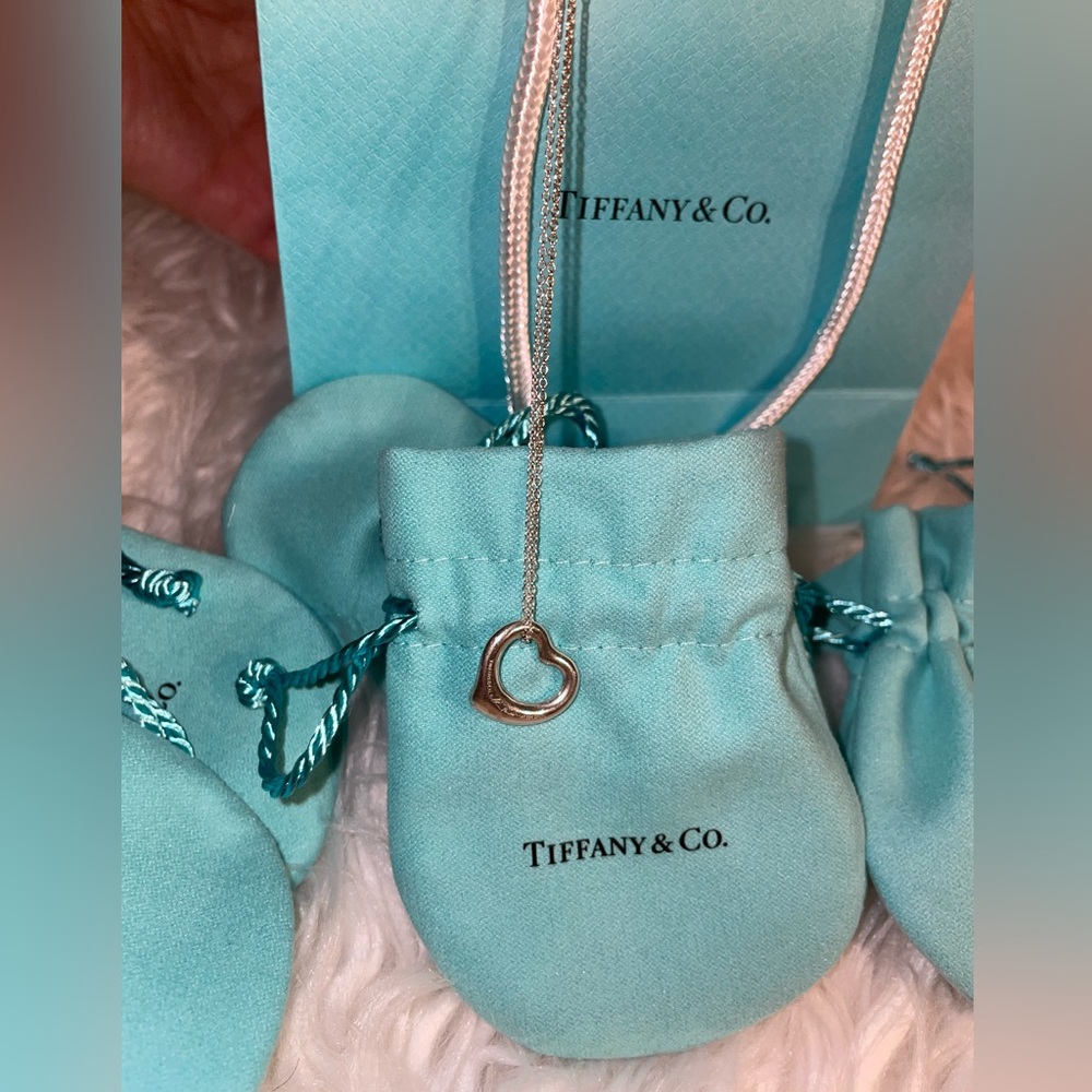 EUC Tiffany & Co. Necklace